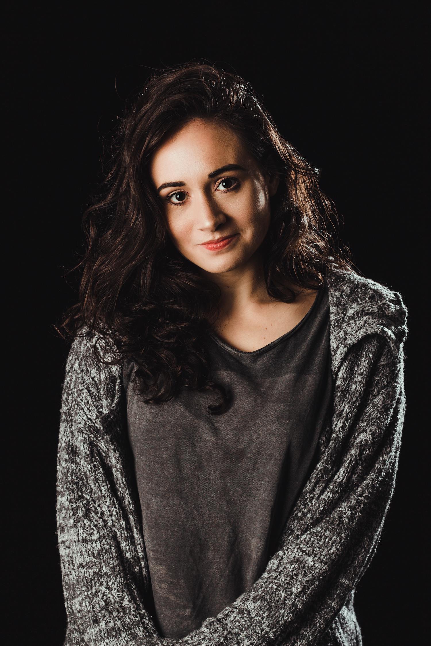 刘若英最新图片,时光雕琢的优雅与韵味之美