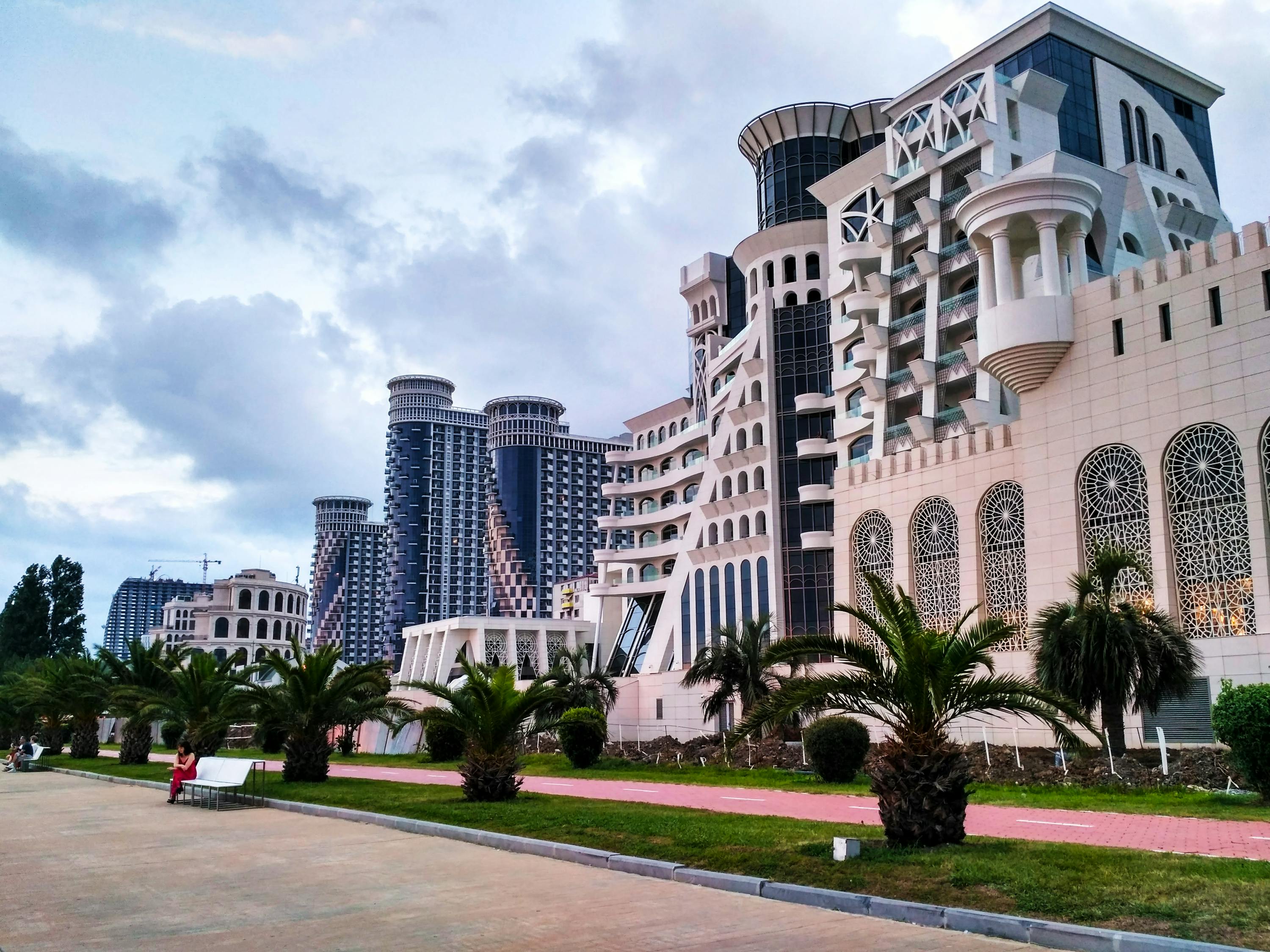 清溪最新新闻,城市发展与环境保护和谐共进