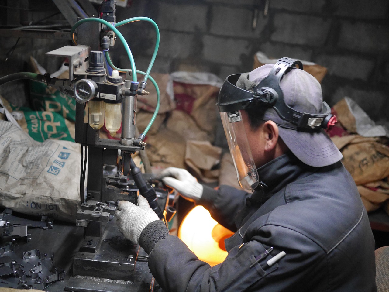 东莞爆炸事故最新进展,现场勘查与后续处理更新消息