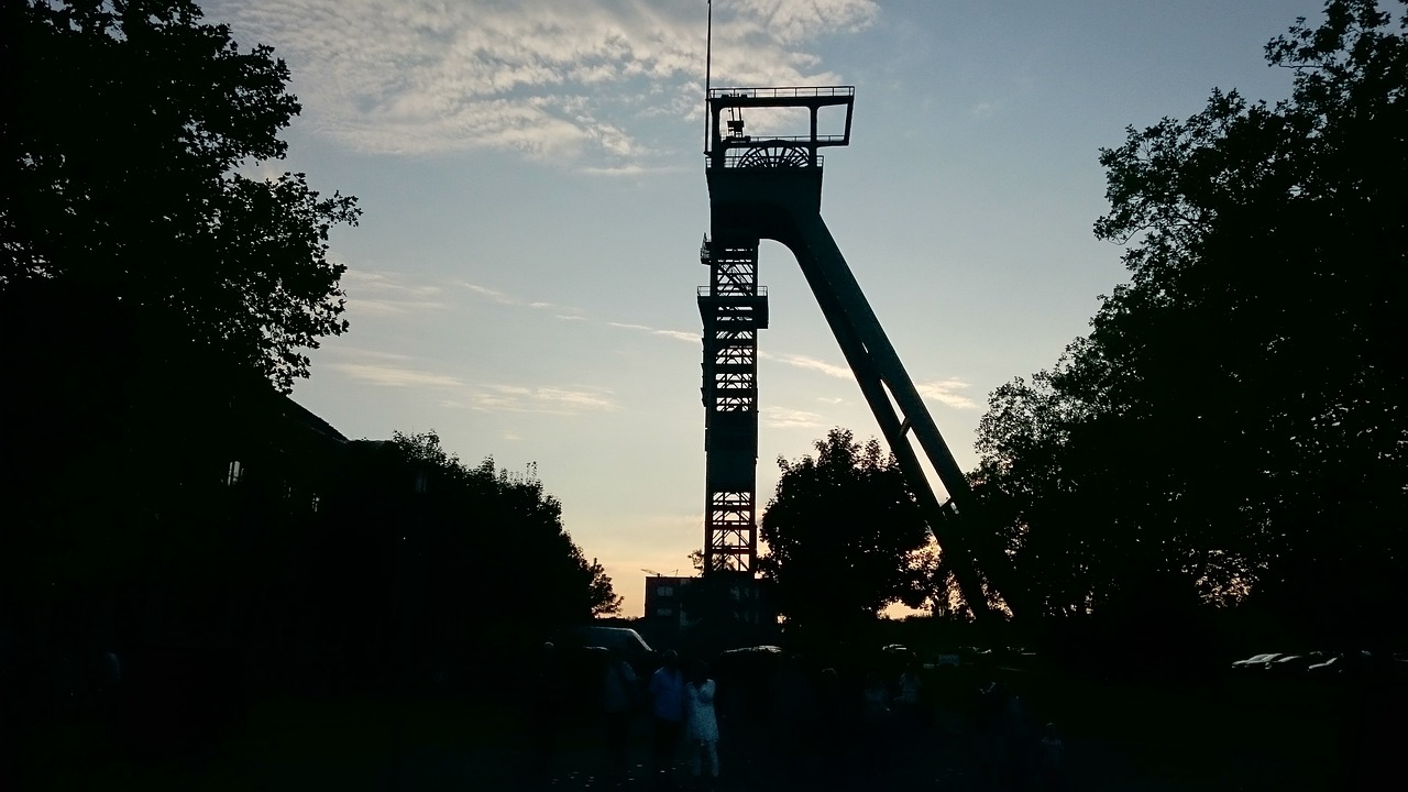 中卫工业园区最新招聘动态与影响分析