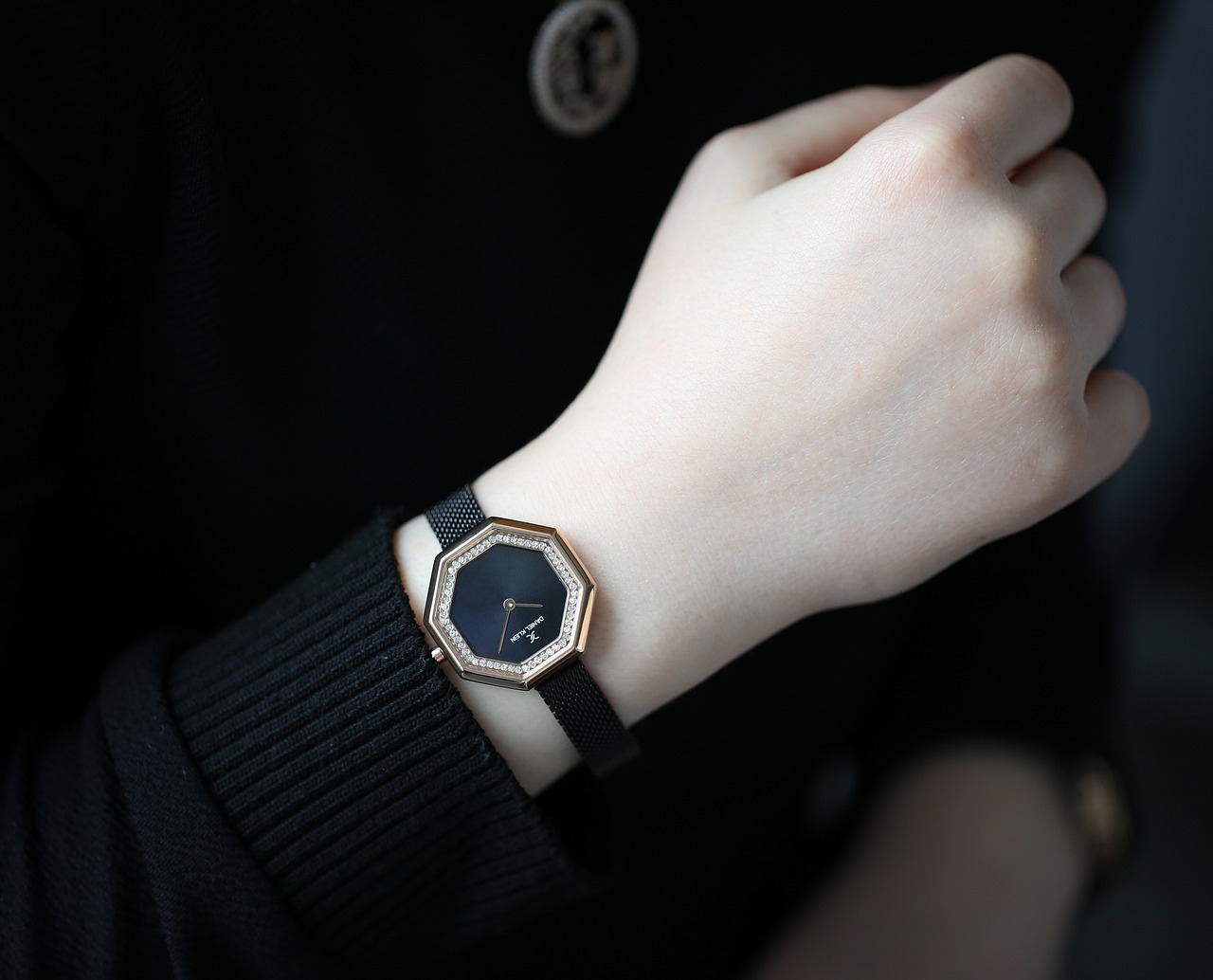 最新流行帽子,时尚潮流必备配饰,引领潮流风尚的首选配饰