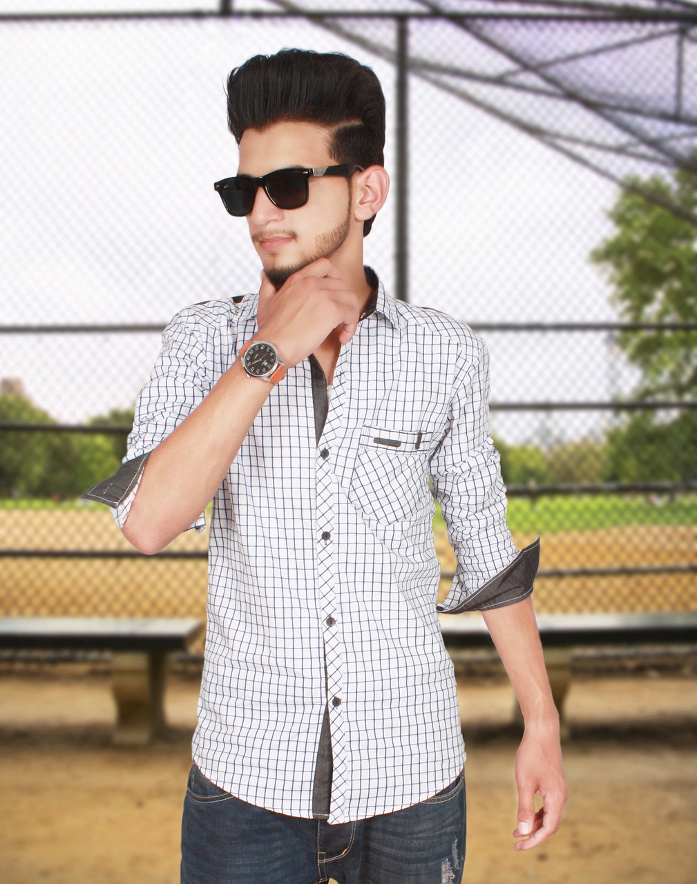 黄轩最新照片展现成熟魅力与独特风采的魅力瞬间