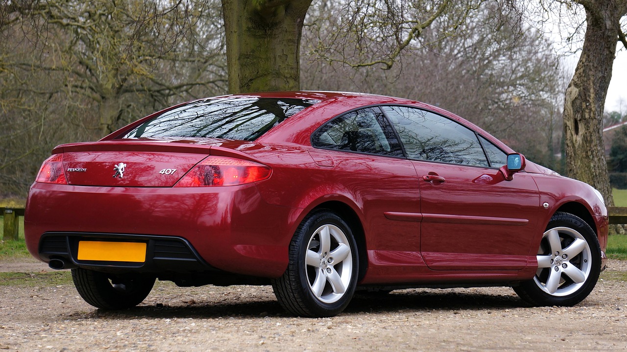 名爵最新跑车,速度与激情的完美融合,极致驾驶体验