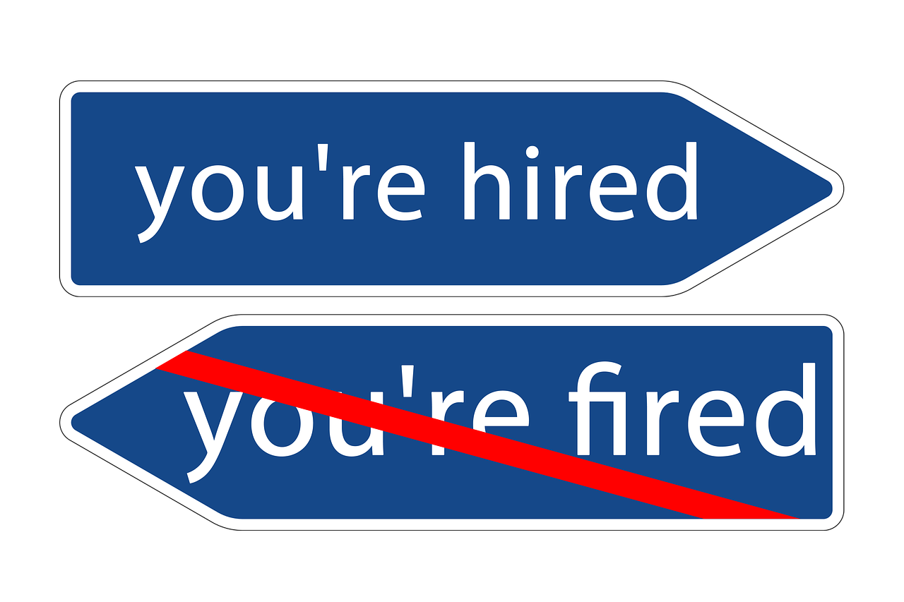 掌阅最新破解版探讨,违法犯罪问题的深度分析