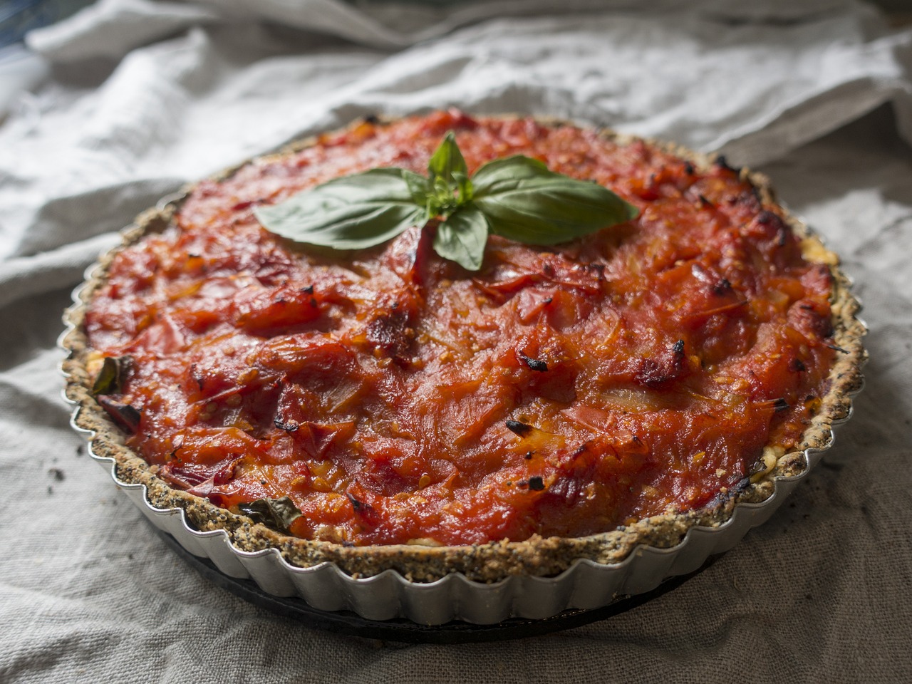 革新烹饪技术,引领美食潮流,最新烤肠机亮相!