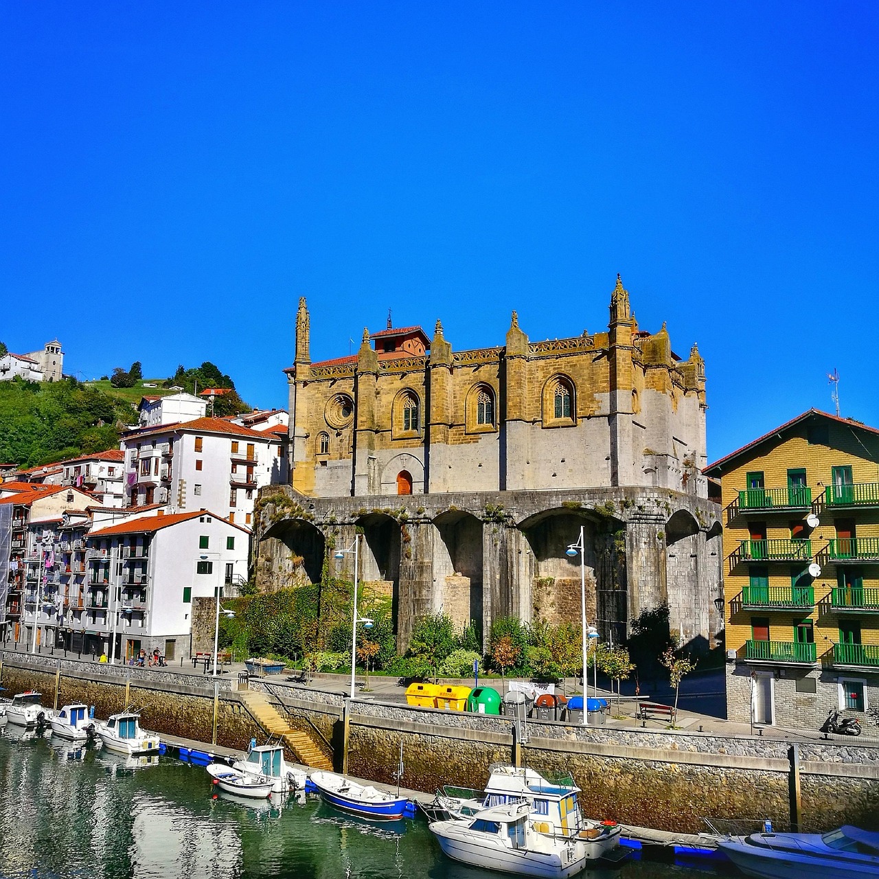 齐齐哈尔新楼盘亮相,城市崛起新篇章