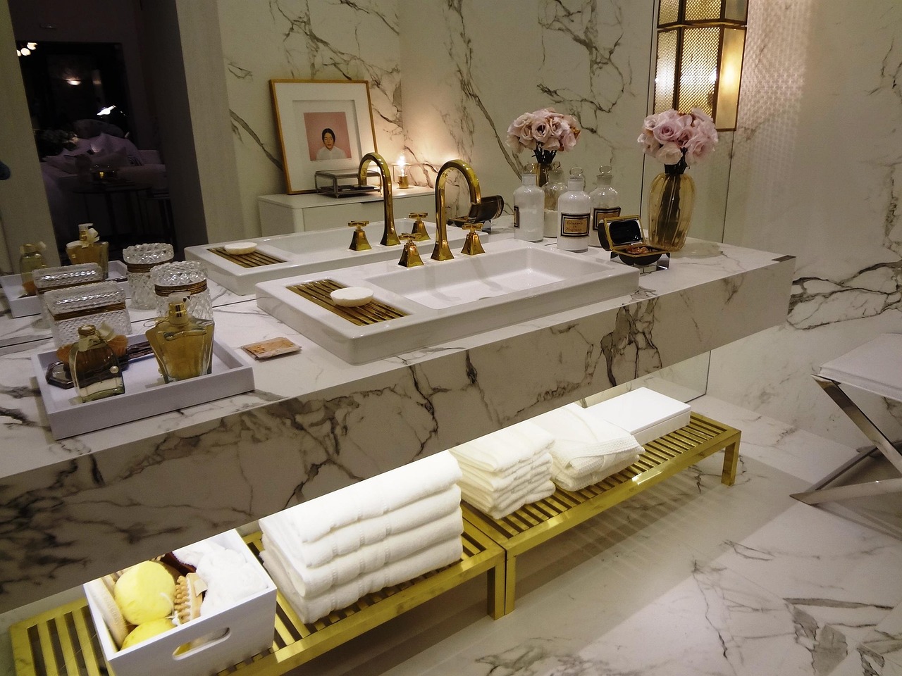 最新内墙砖选购指南,材质、风格与选择全解析