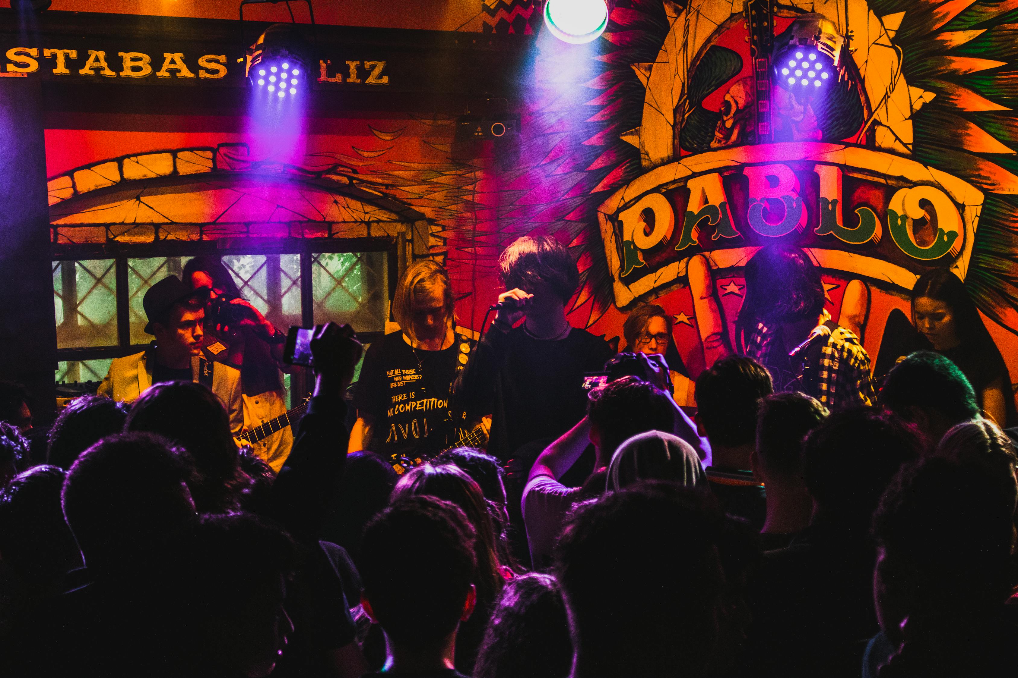 凉风有信 第15页