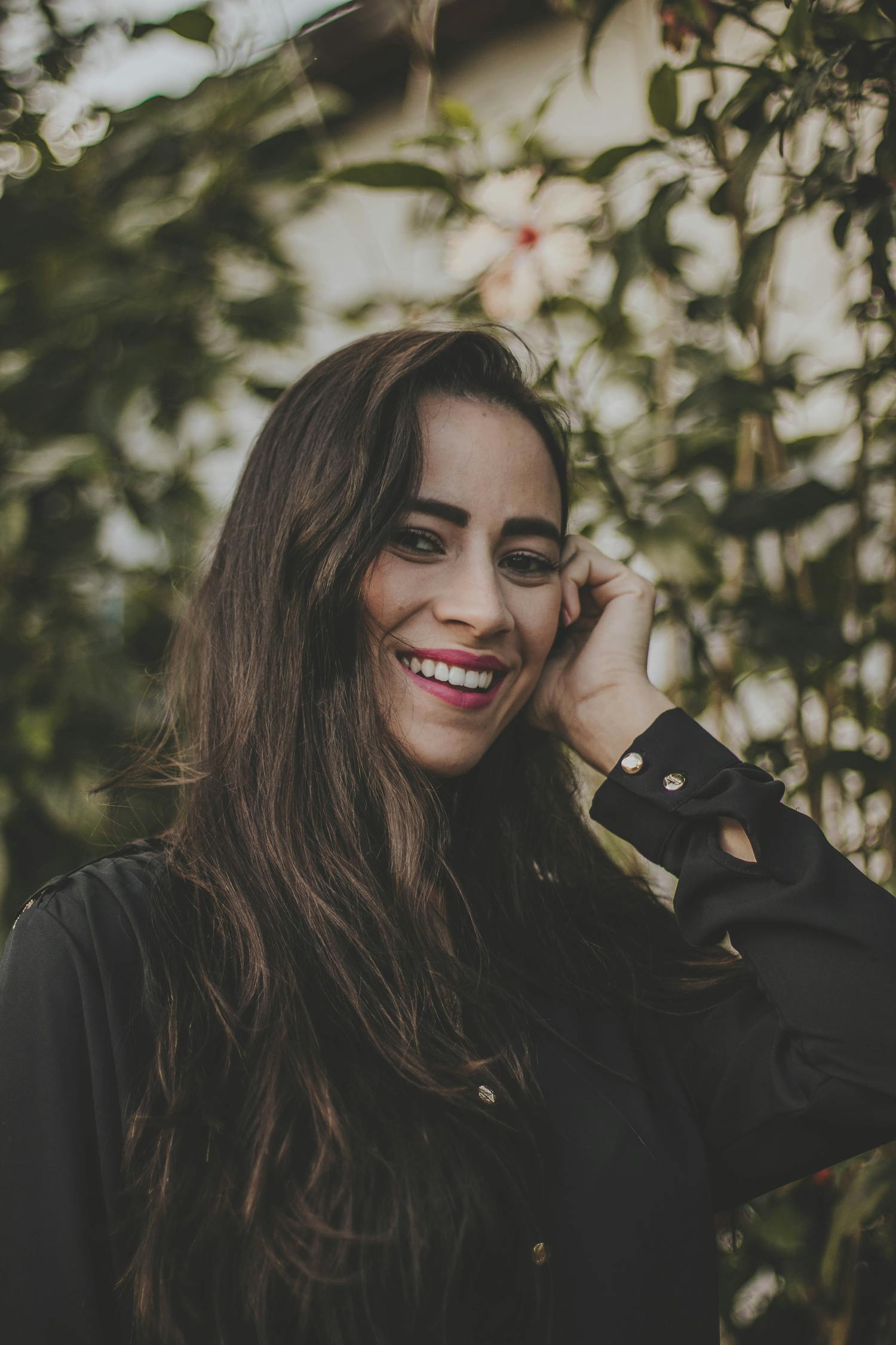 王嘉尔最新照片,展现多元魅力的瞬间风采