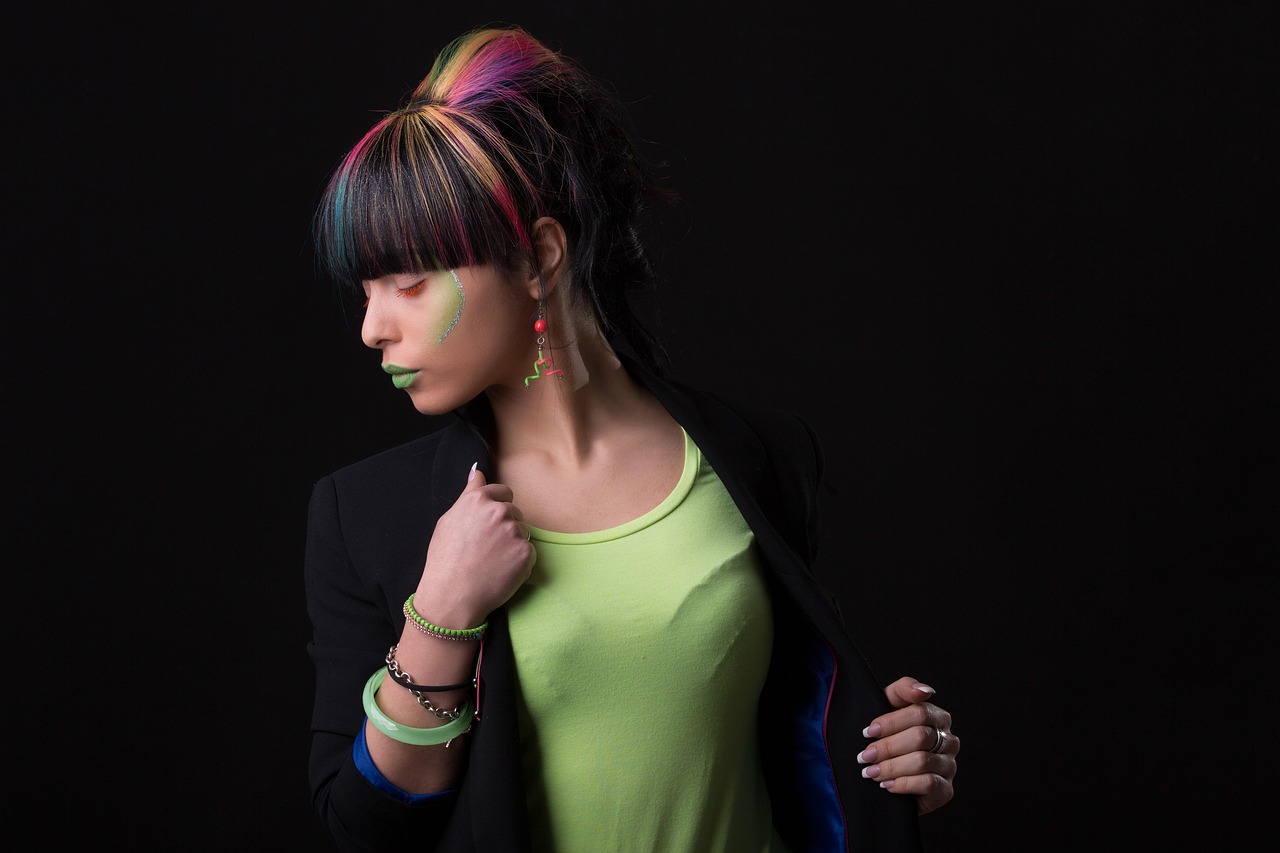 陈宝莲电影重温经典,在线观看感受永恒魅力