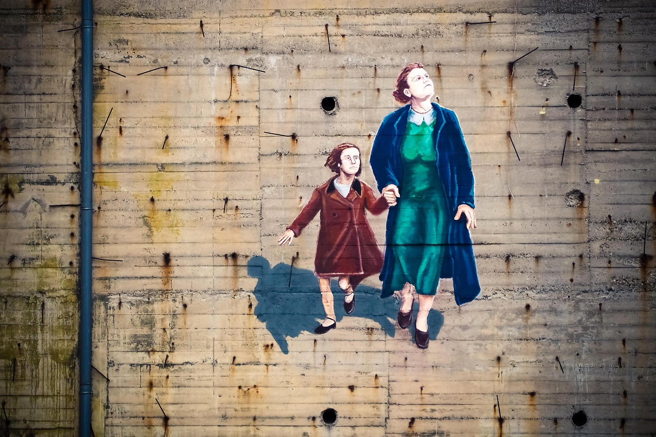 四月青岛往事电视剧,历史与情感的交织