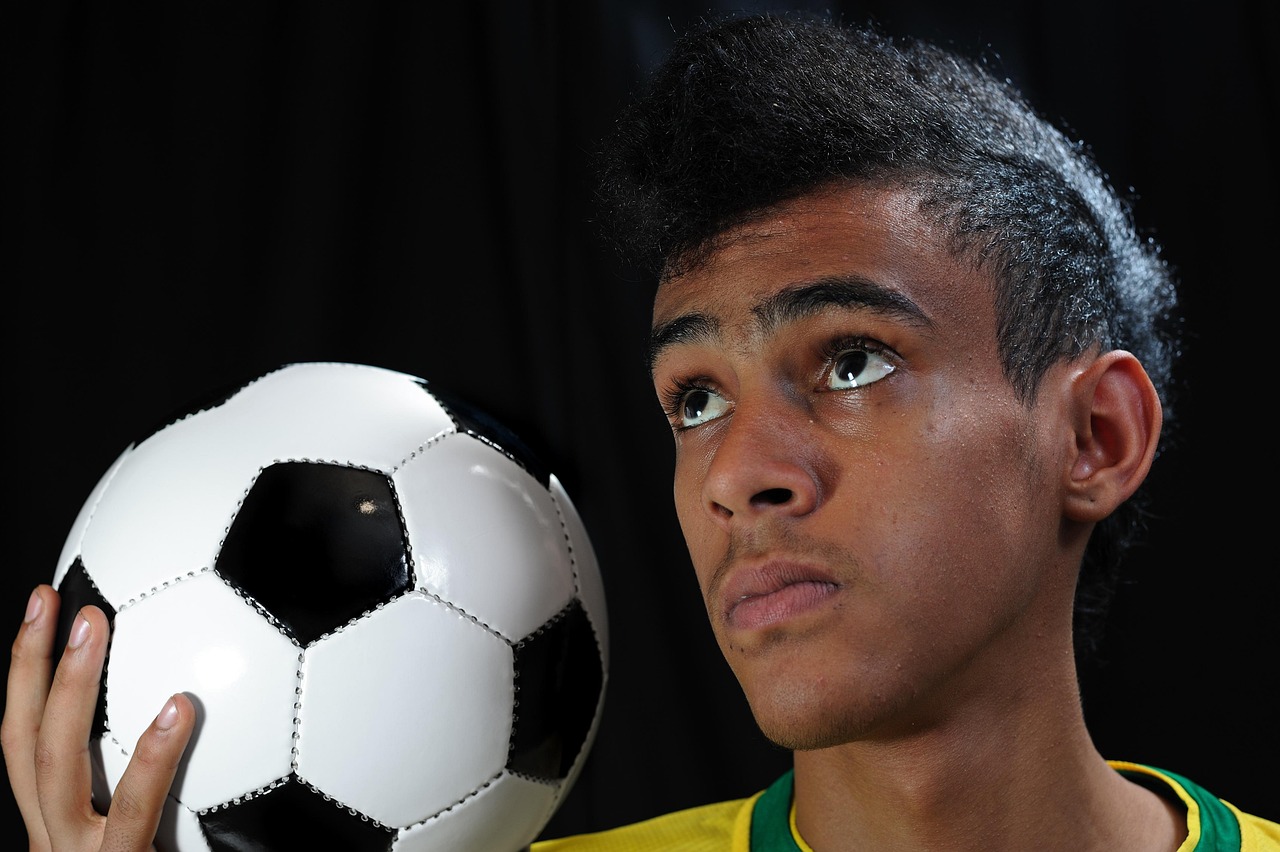 五月巴西足球比赛精彩瞬间回顾