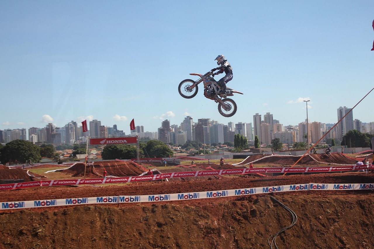 五月比赛爬,挑战自我,超越极限的征途